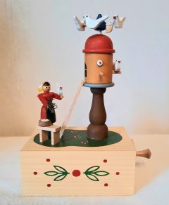 121 Wolfgang Werner Dove Lady Music Box